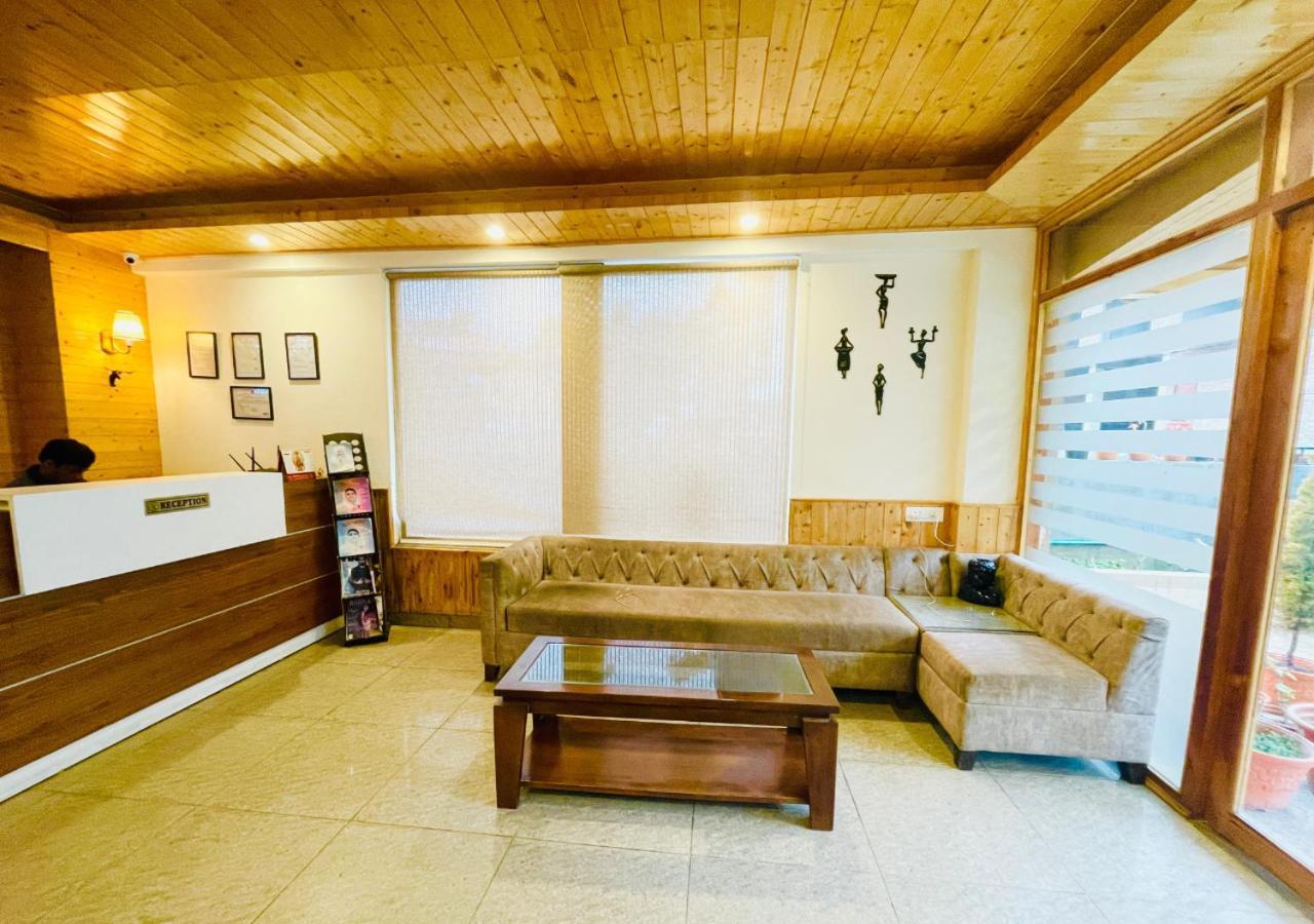 Hotel Simsa Heights Manali Exterior foto
