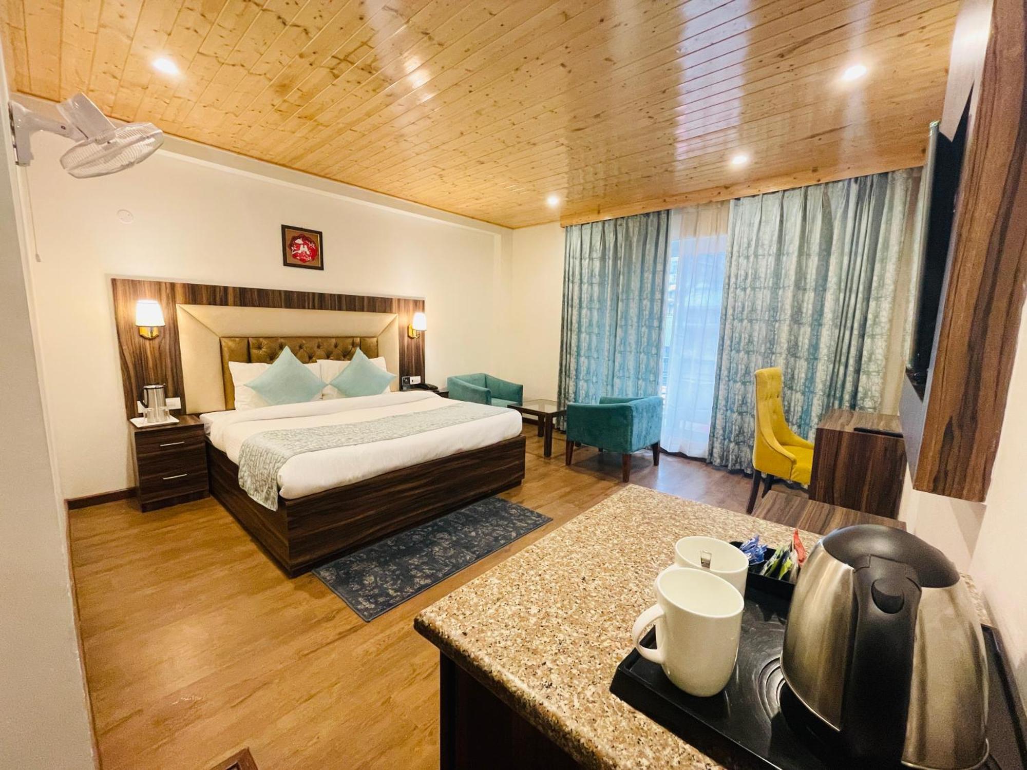 Hotel Simsa Heights Manali Exterior foto